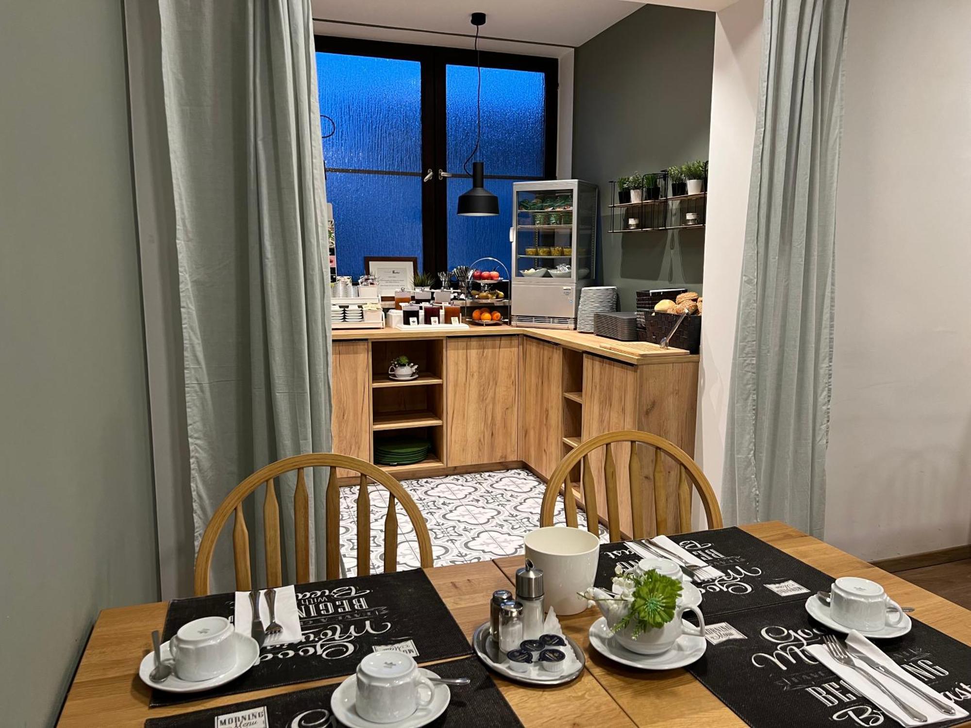 Hotel Bastei Muehldorf am Inn ภายนอก รูปภาพ